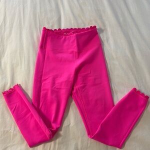 Hot pink scalloped IVL workout leggings